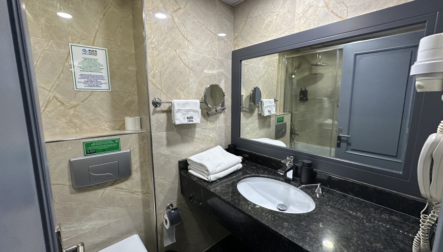 https://www.auramarinahotel.com/upload/img-7233-870x495.jpg